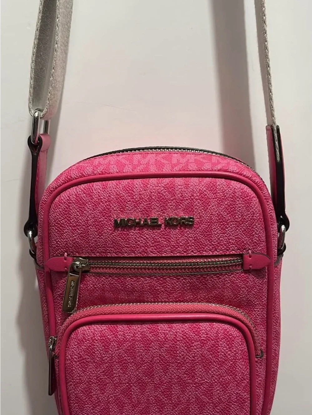 Michael Kors Hot Pink Signature Crossbody Camera Bag